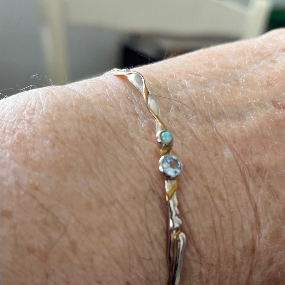 Elegant Gold and Silver Women's Bracelet with opal and aquamarine stones - Picture 3 of 9